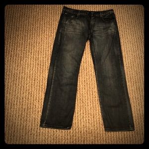 Urban Pipeline Relaxed Straight Faded Jeans 33x32